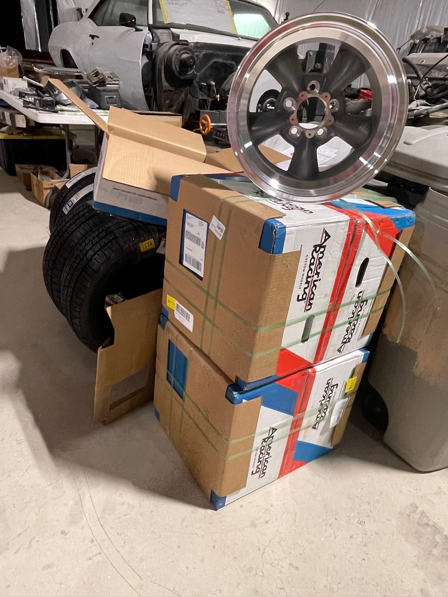 Steering wheel and project parts gathered in December 2024